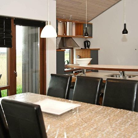8 Person Holiday Home In Ulfborg Thorsminde 外观 照片