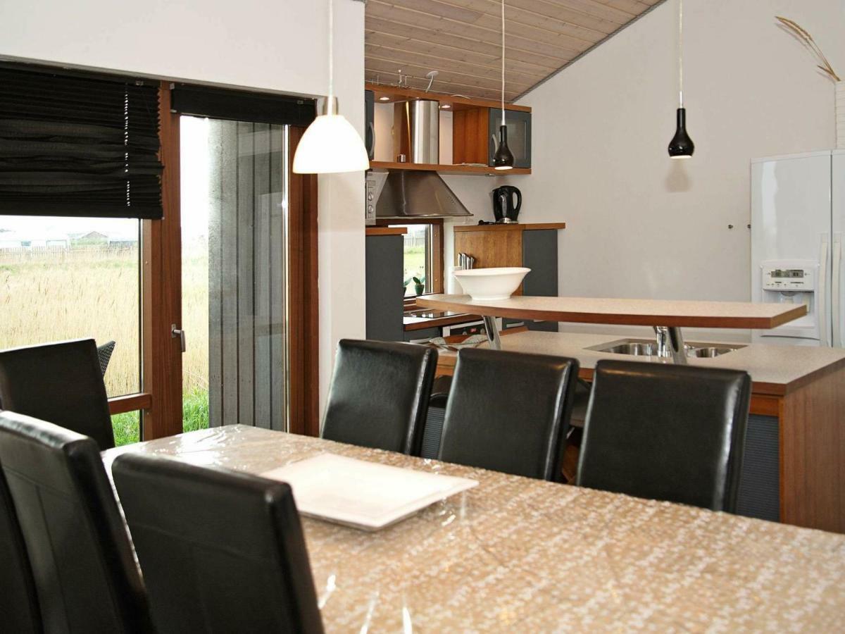 8 Person Holiday Home In Ulfborg Thorsminde 外观 照片