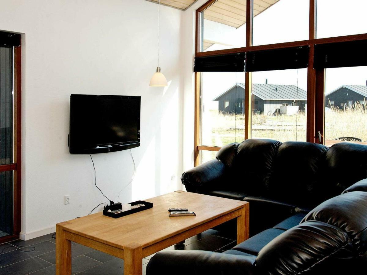 8 Person Holiday Home In Ulfborg Thorsminde 外观 照片