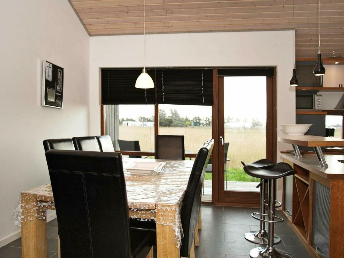 8 Person Holiday Home In Ulfborg Thorsminde 外观 照片